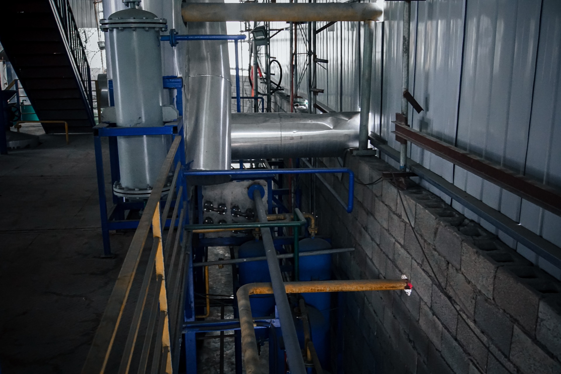 Waste liquid pressure oil treatment equipment Waste anti-wear hydraulic oil treatment machinery Latest technology for waste oil treatment
