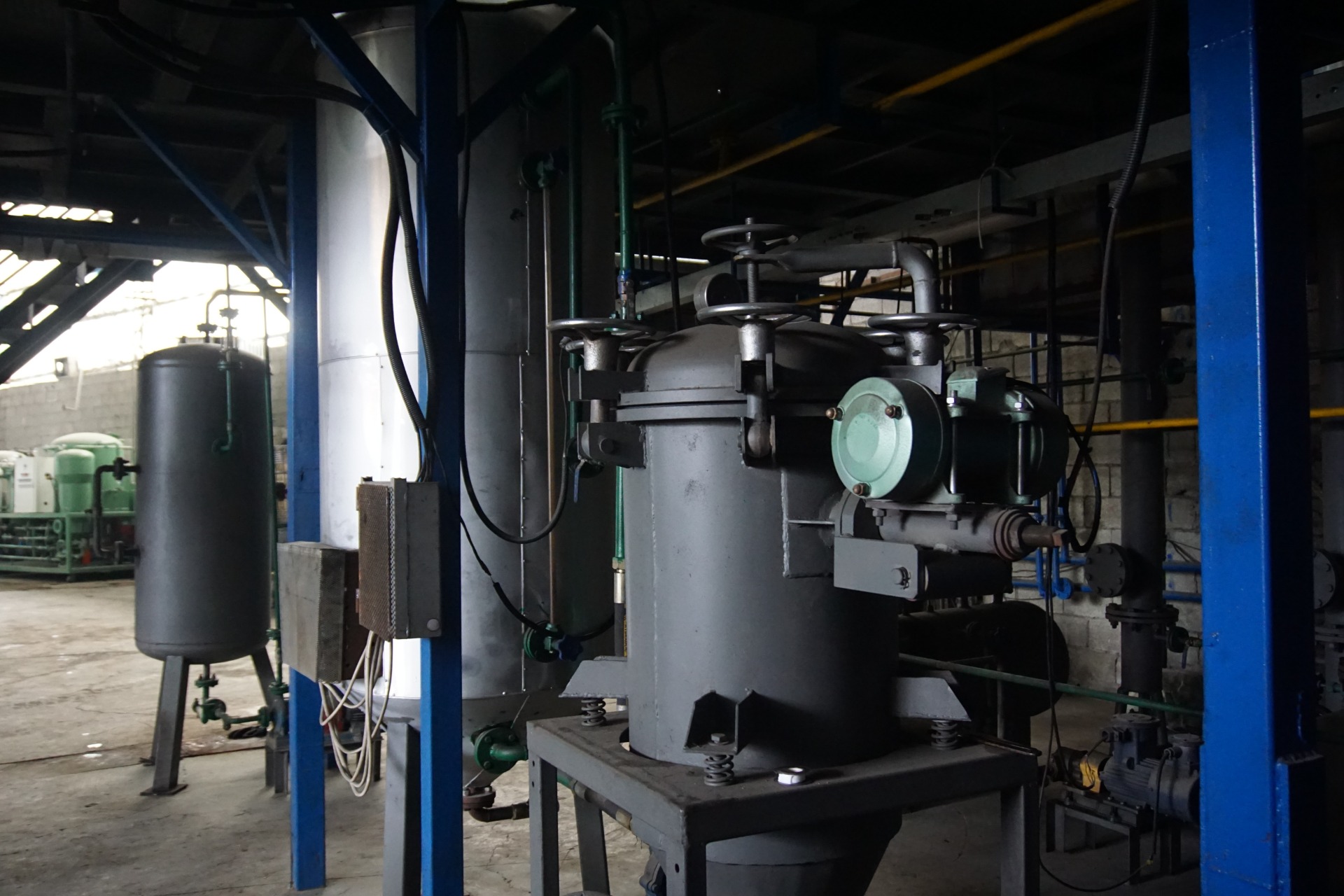 5T 10T continously black sludge oil to light diesel plant