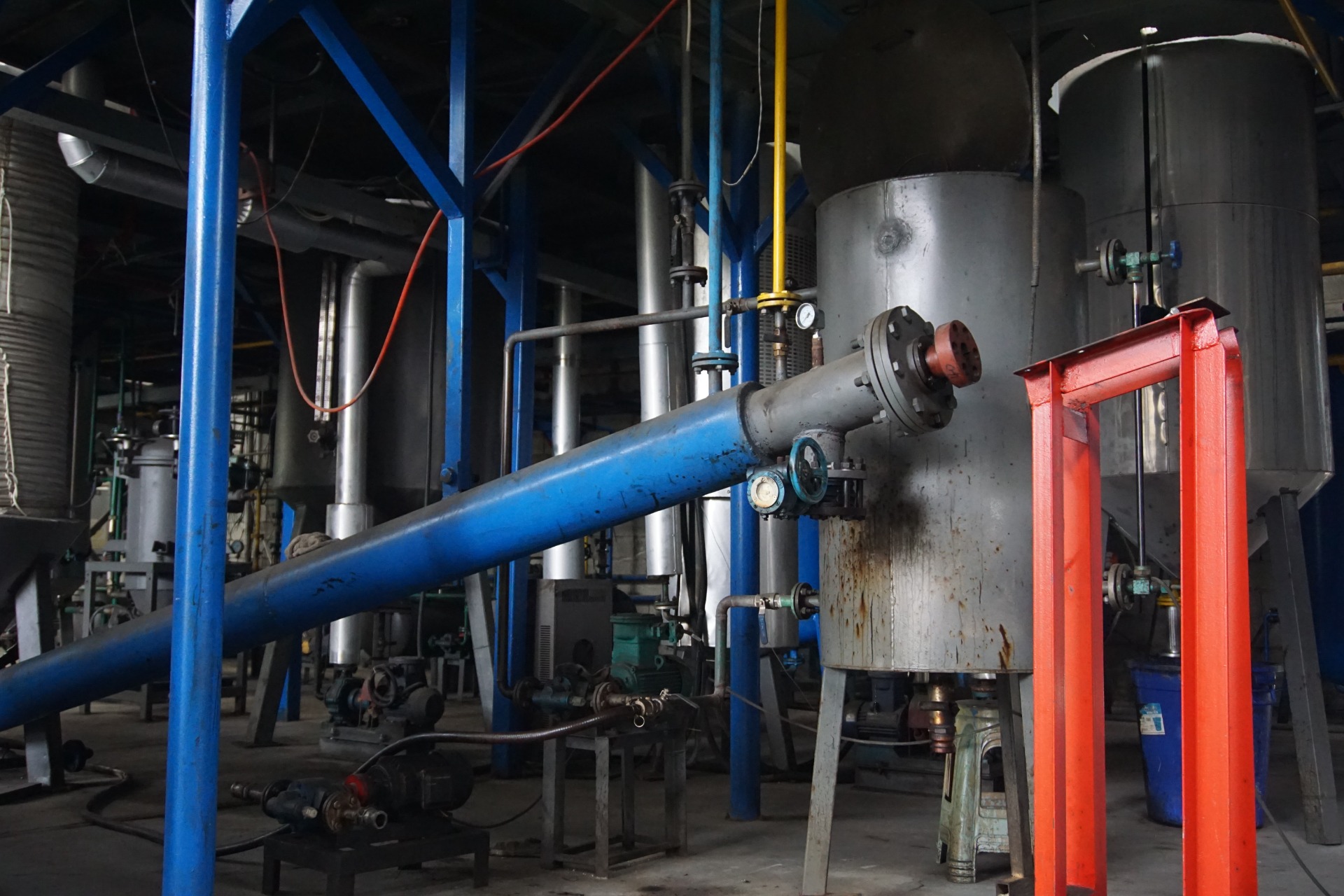 Waste oil treatment equipment Waste engine oil treatment machinery Increase available resources