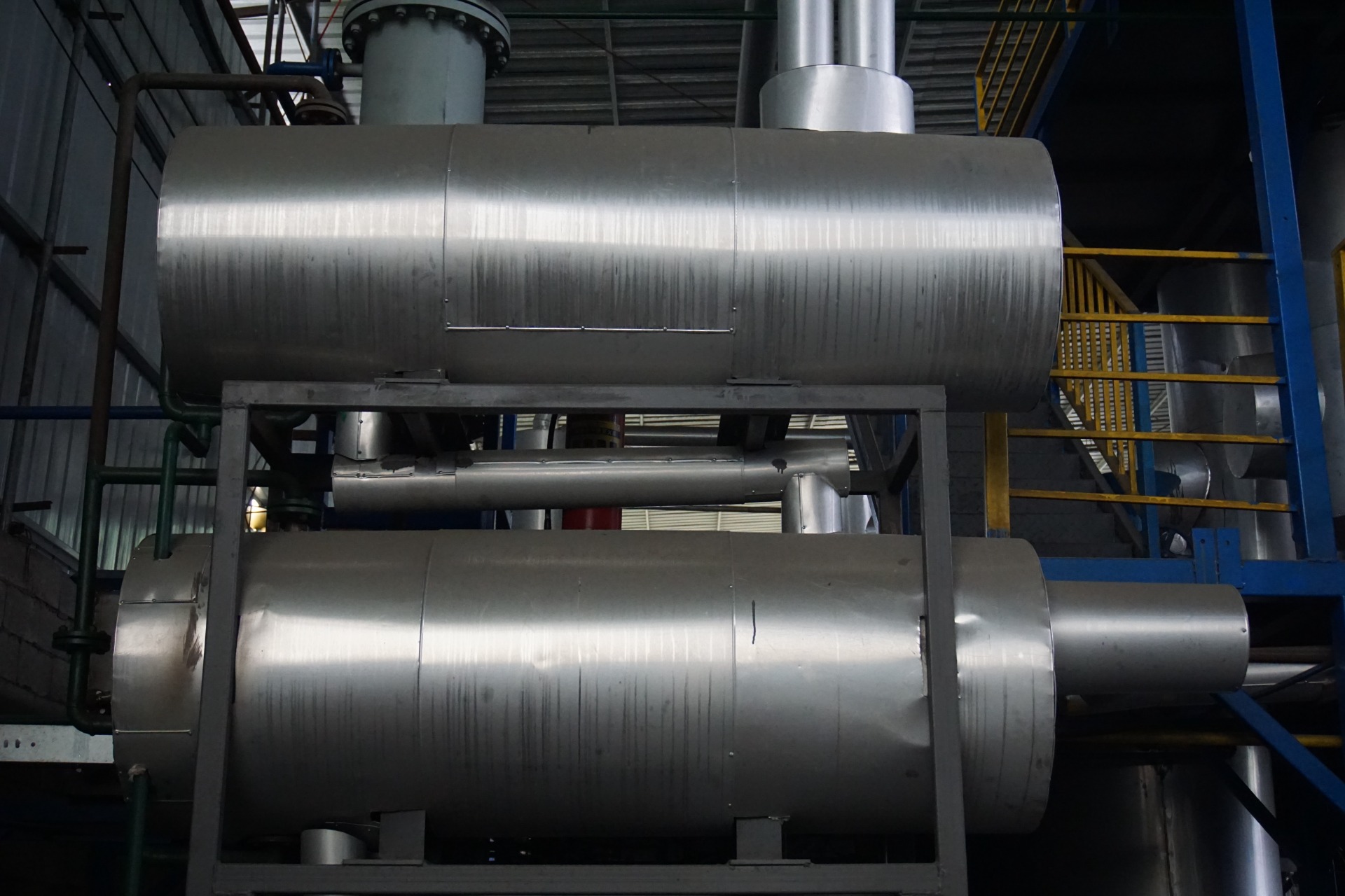 Conversion of industrial waste oil into base oil lubricating oil purifier Must choose waste refinery